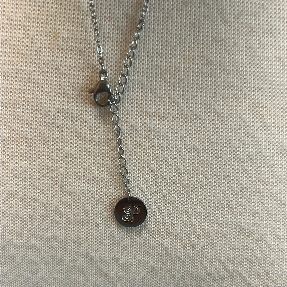 Plunder Silver Necklace with Dainty Pendant - Picture 4 of 5